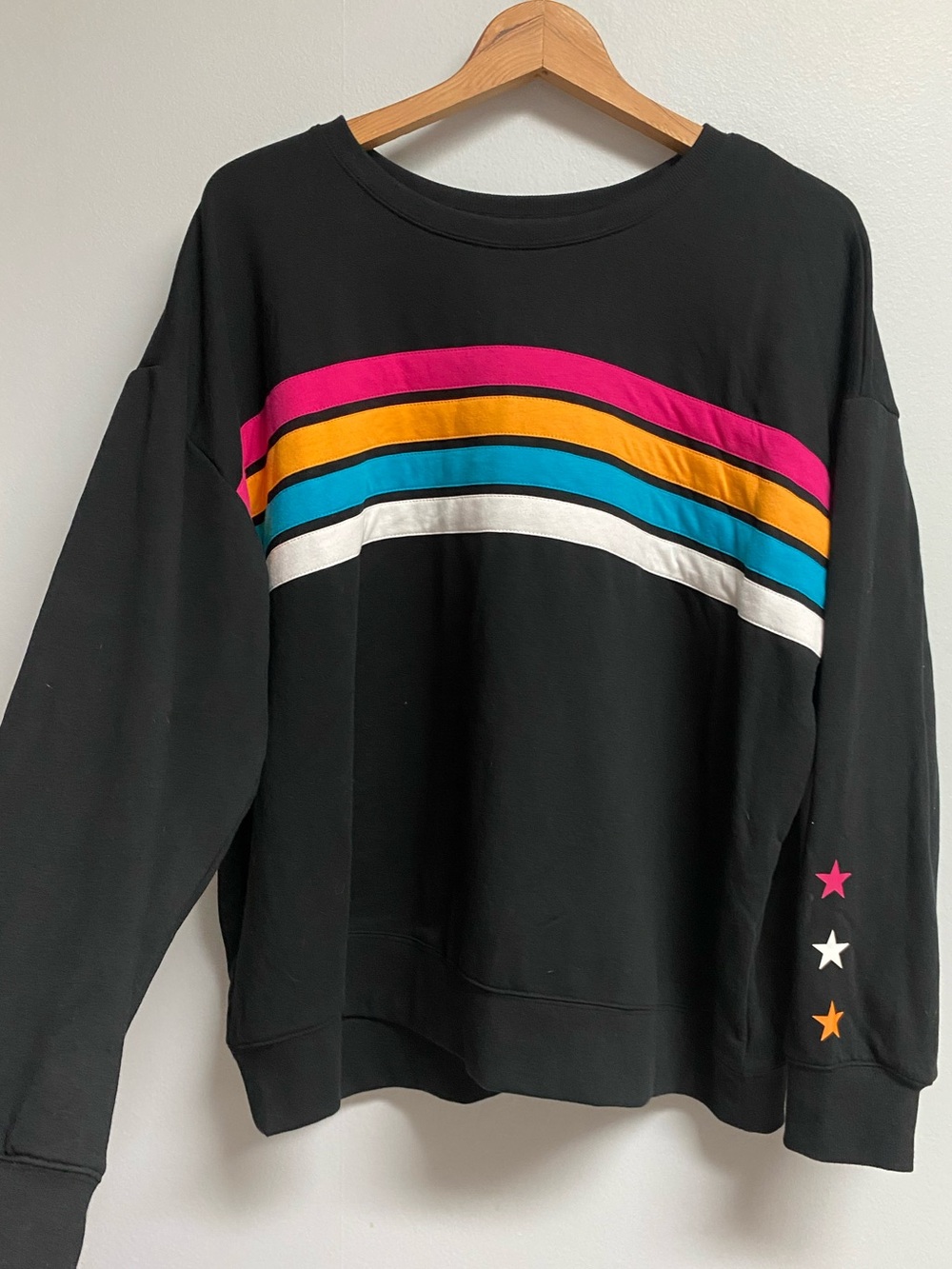 LIKE NEW TORRID TOP SWEATSHIRT - 2X (2) - Picture 2 of 7